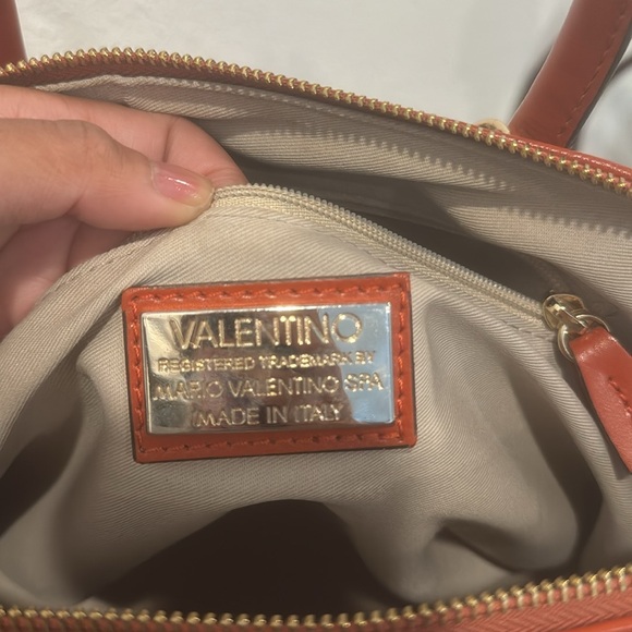 Valentino red Minimi logo bag! - Picture 4 of 10